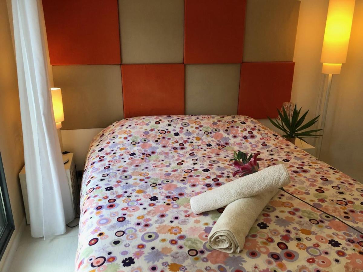 Appartement Montfleury, 2 Terrasses, 2 Chambres , 2 Sdb , Pkg Prive Piscine, 15 Min Walk To Croisette Beach And Palais Des Festivals Cannes Luaran gambar